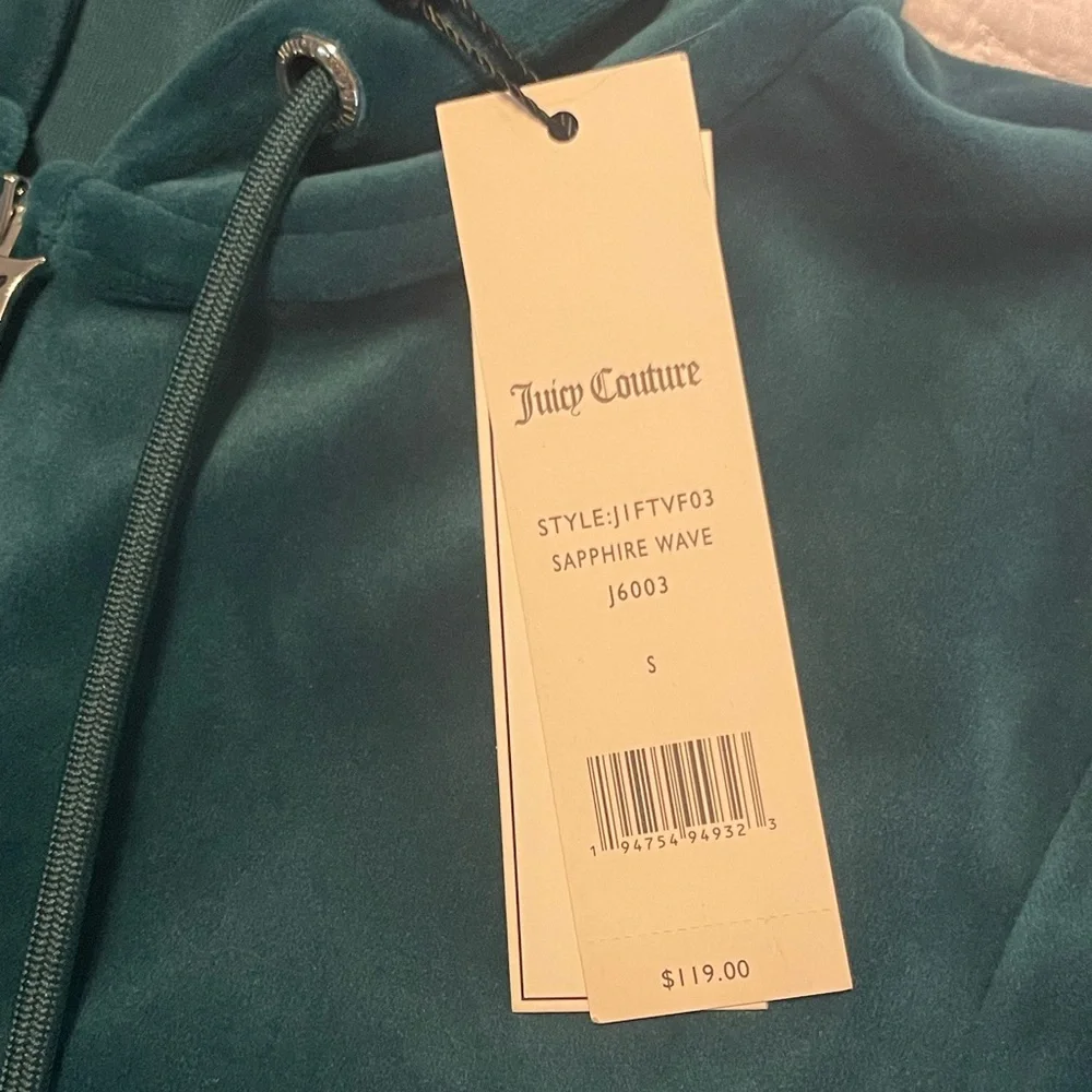 Full juicy track suit for a great price! Super soft and effortlessly cute - Picture 4 of 6